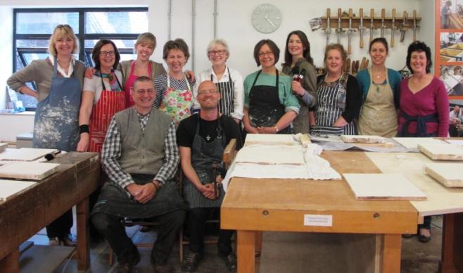 icon diploma students 