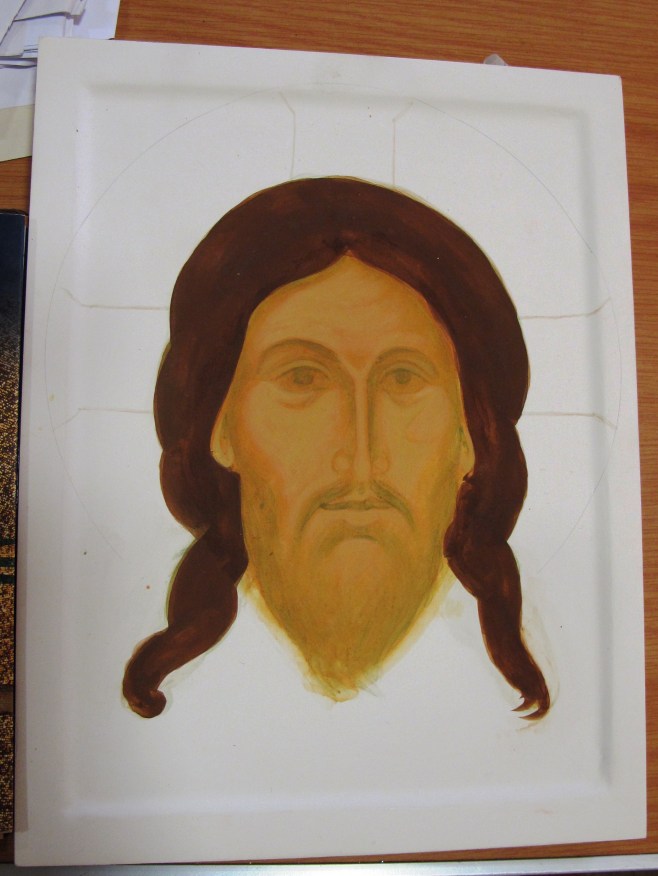 Aidan applies first layer of highlights using yellow ochre light with a touch of white. 