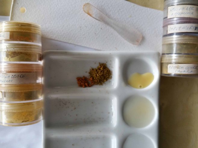 3 Pigments ochre sahara