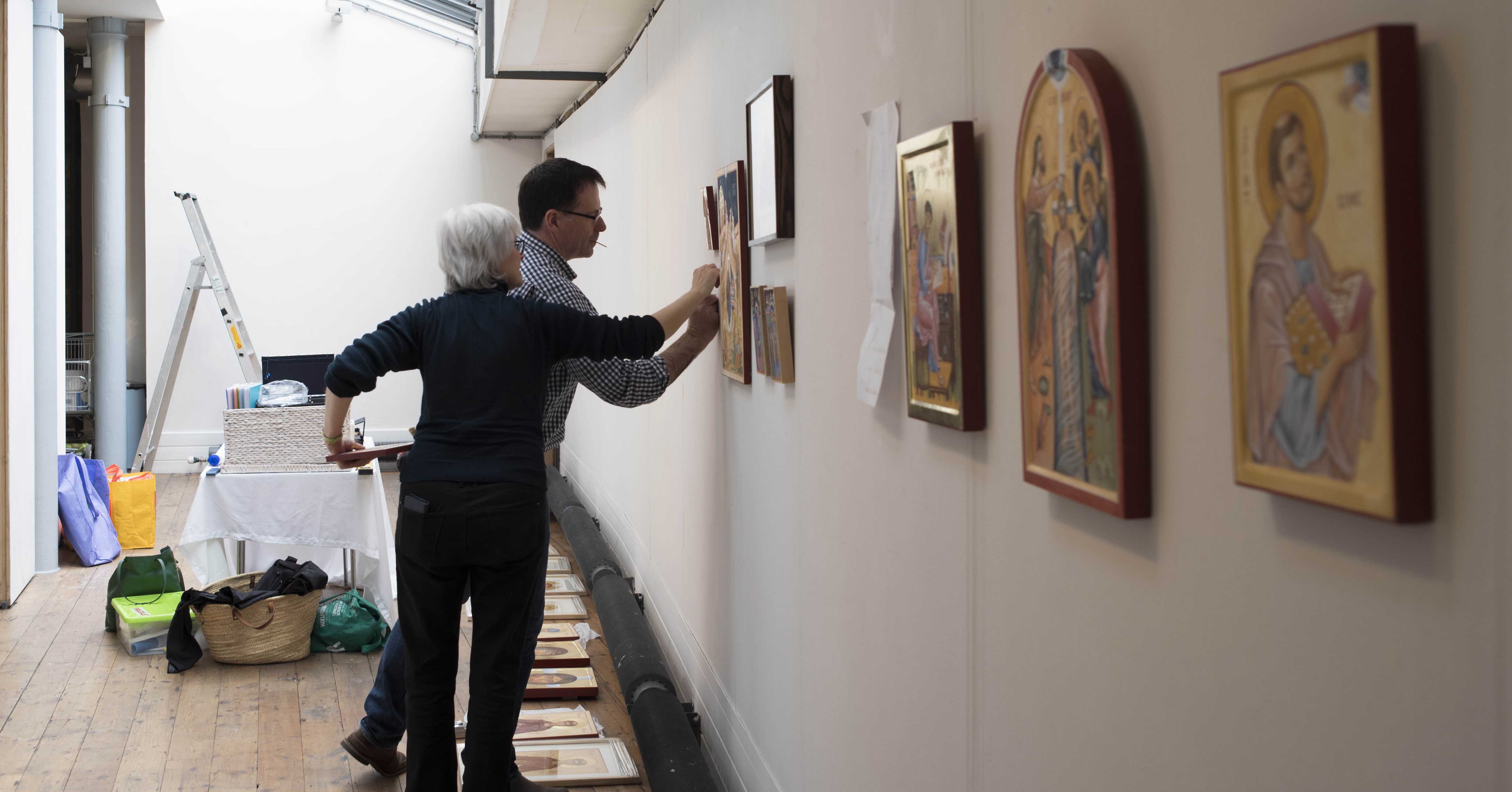 fixing icons at exhibtion